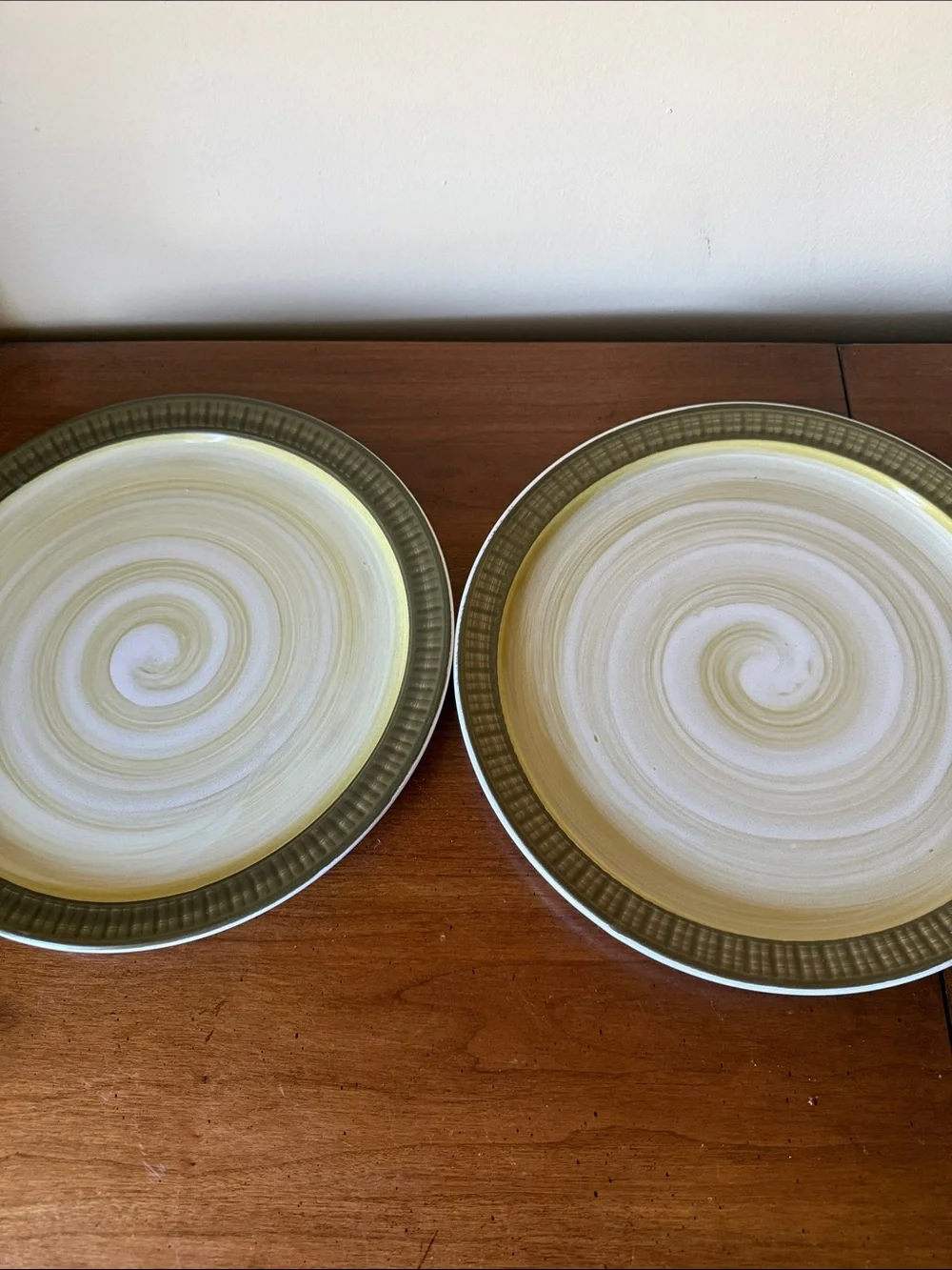 Olive Green Swirl Ceramic Dinner Plates - Set of 2